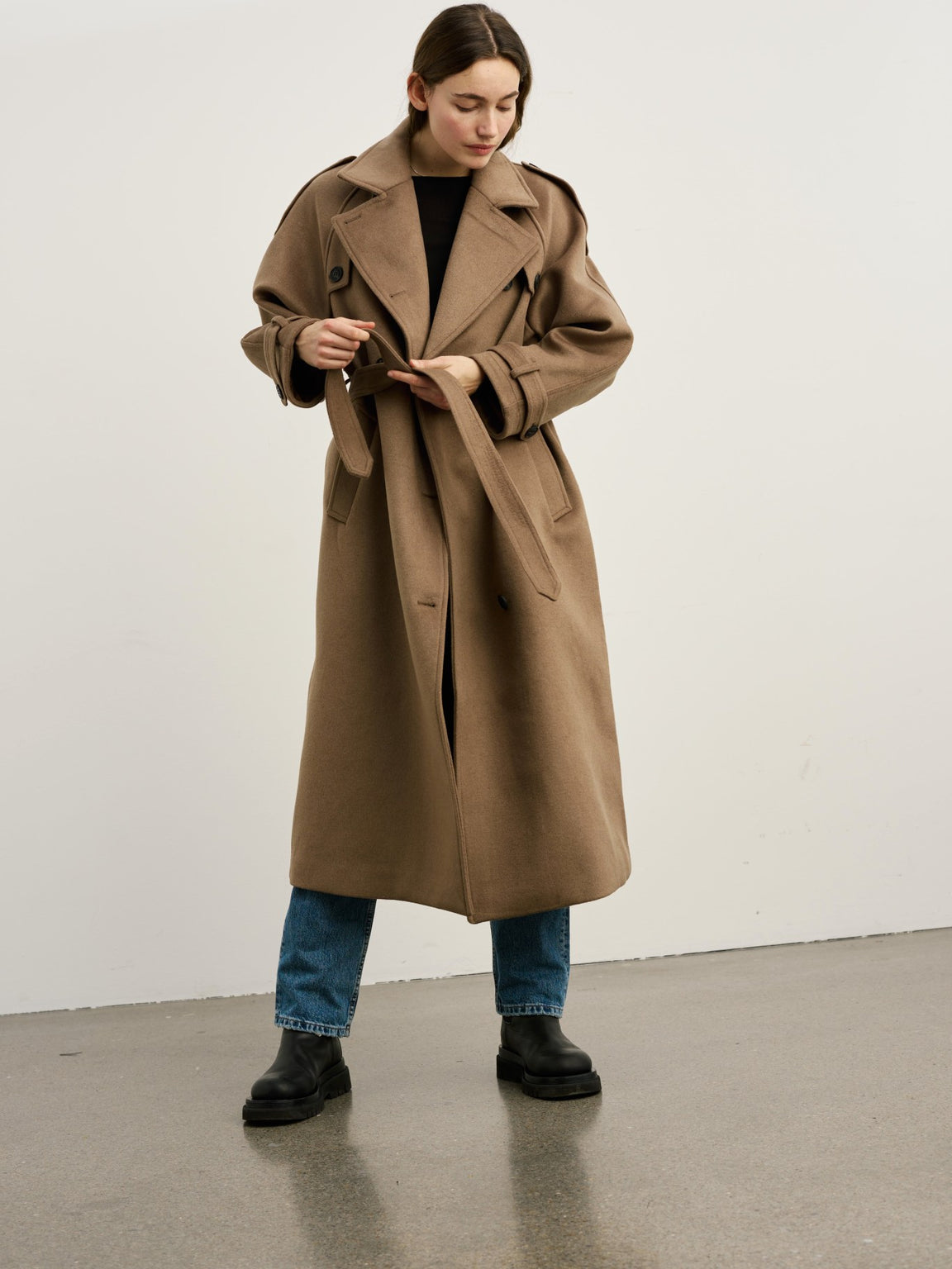 BEA WOOL COAT - BROWN