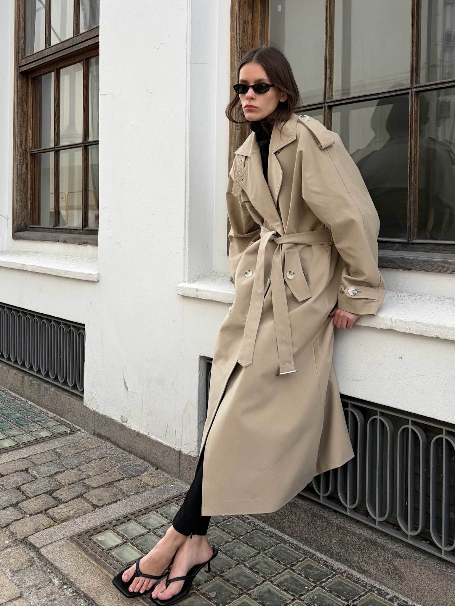HEATHER TRENCH COAT - BEIGE