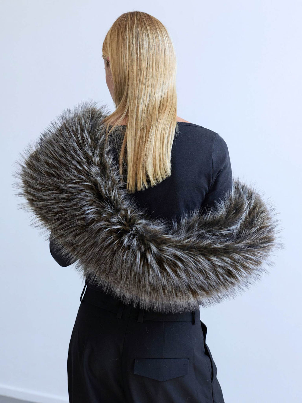 LANE SCARF - BROWN RACOON
