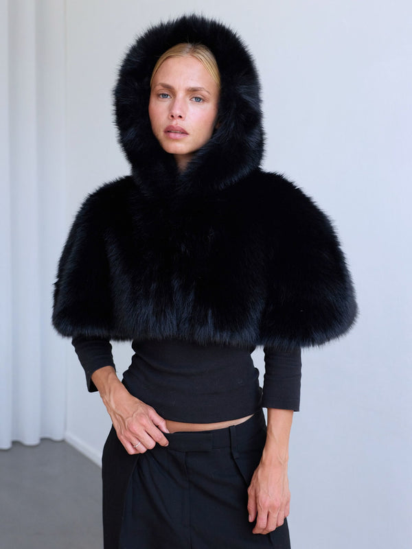 ARIA CAPE - BLACK