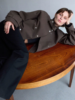 SKYLER CROPPED JACKET - BROWN