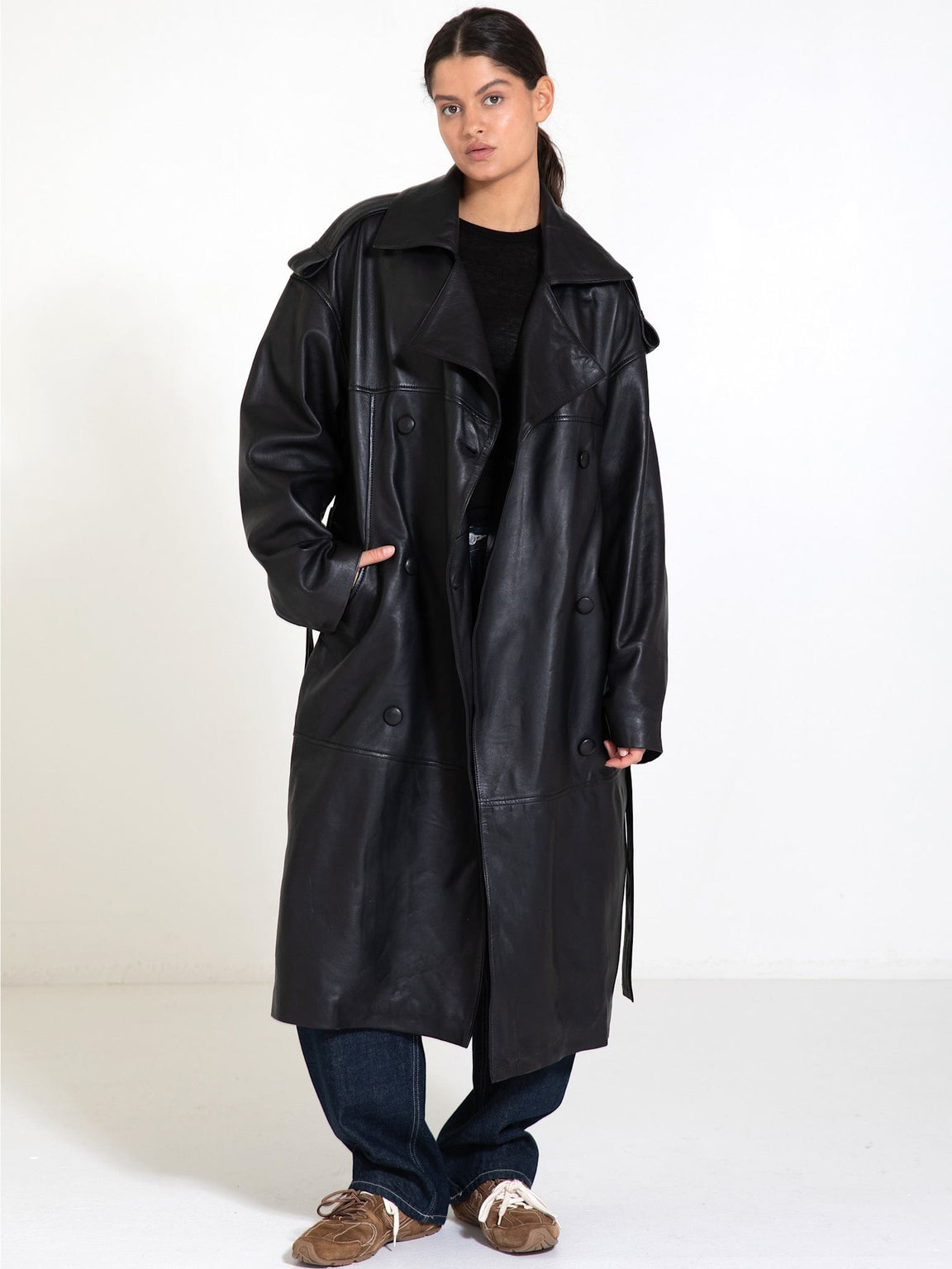 DAKOTA LEATHER COAT - BLACK