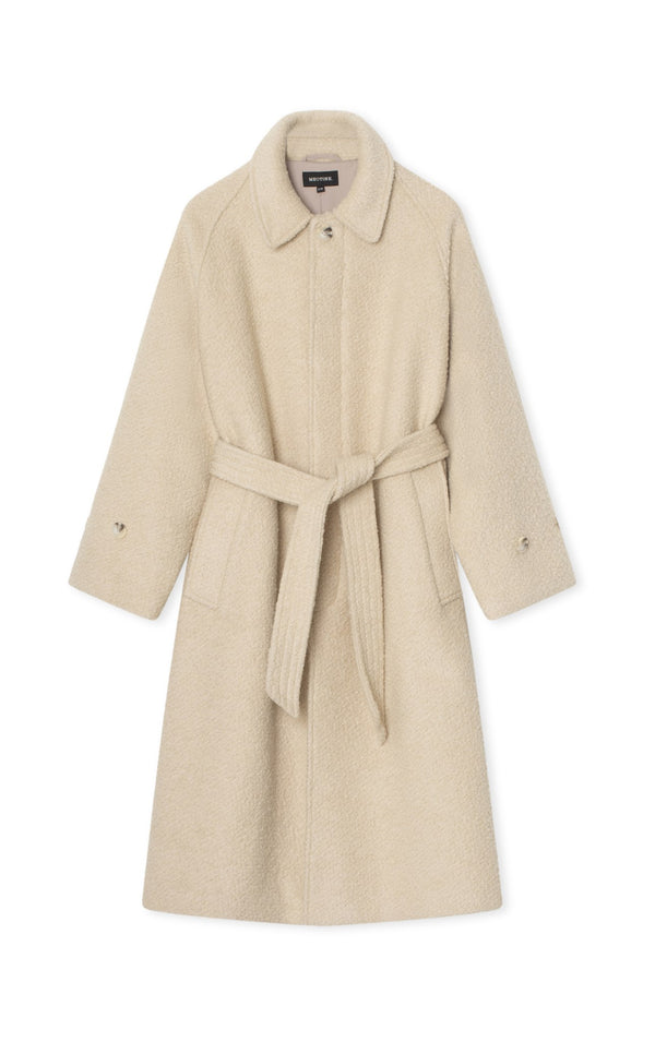 Klassisk beige frakk fra MEOTINE, perfekt for dame som ønsker stil og komfort i hverdagen.