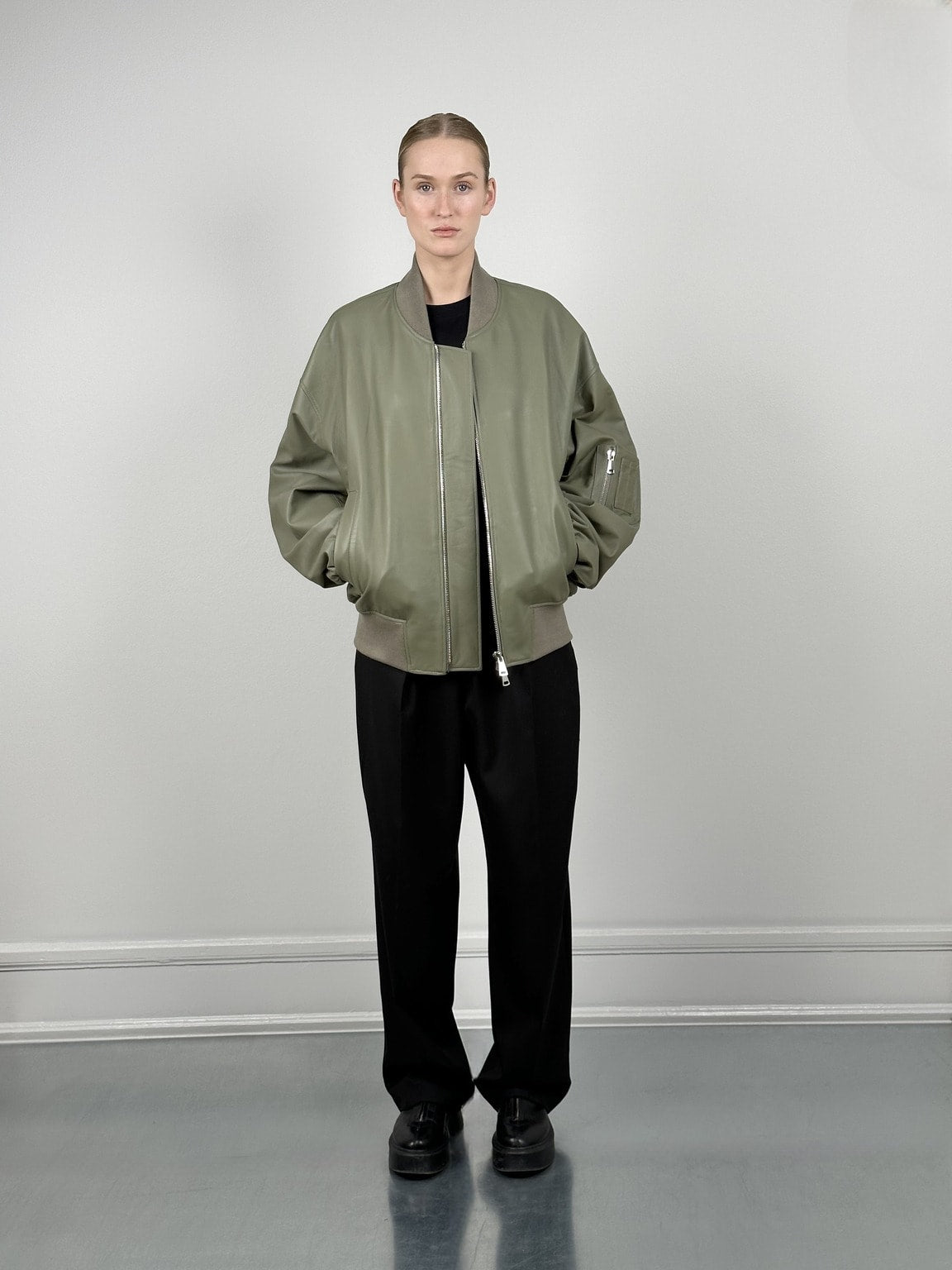 BIANCA LEATHER BOMBER  - GREEN